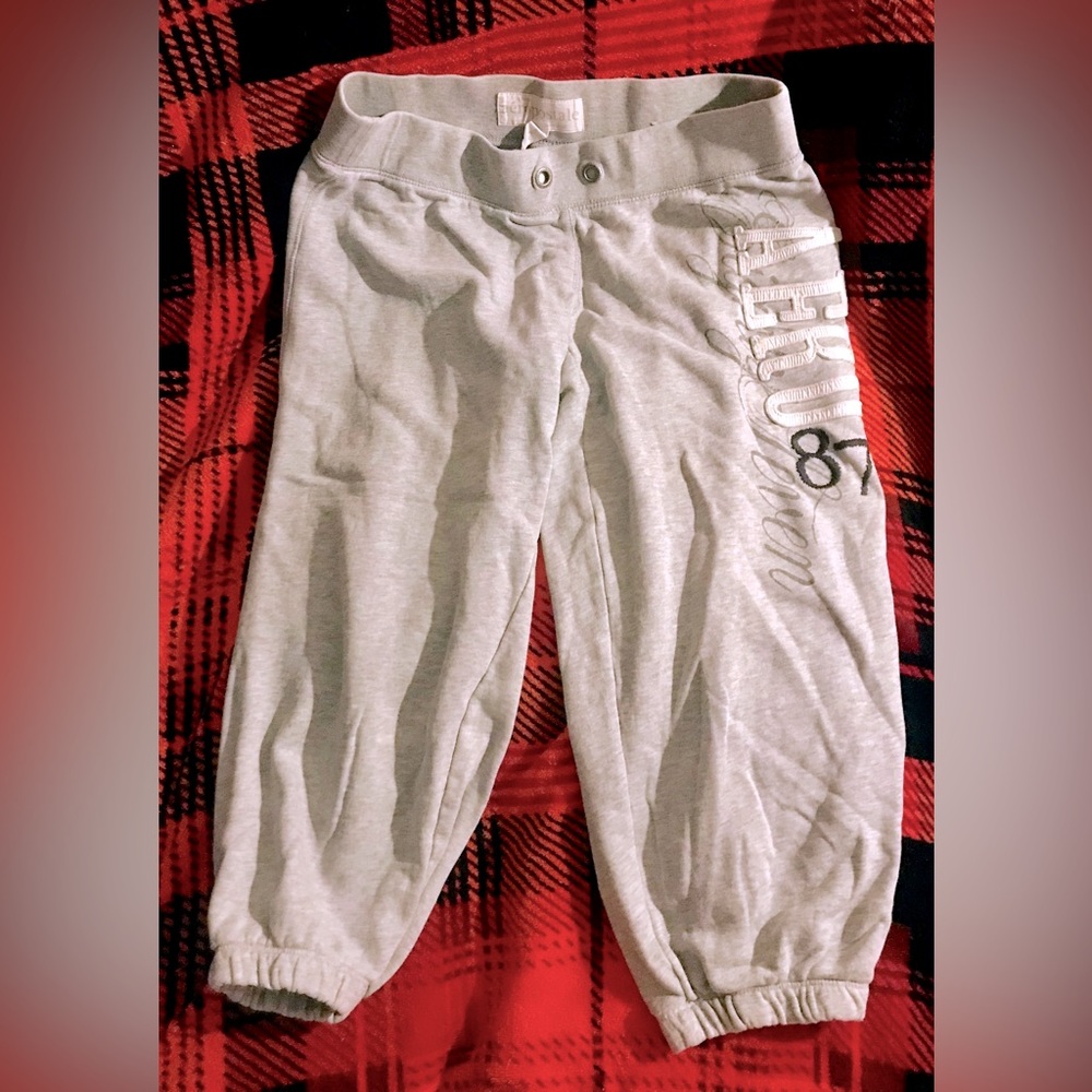 Aeropostale Capri sweatpants/lounge pants